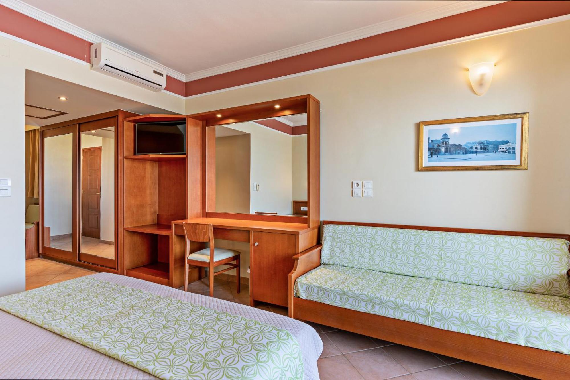 Hydramis Palace Beach Resort เยโอริยิอูโปลิส ภายนอก รูปภาพ