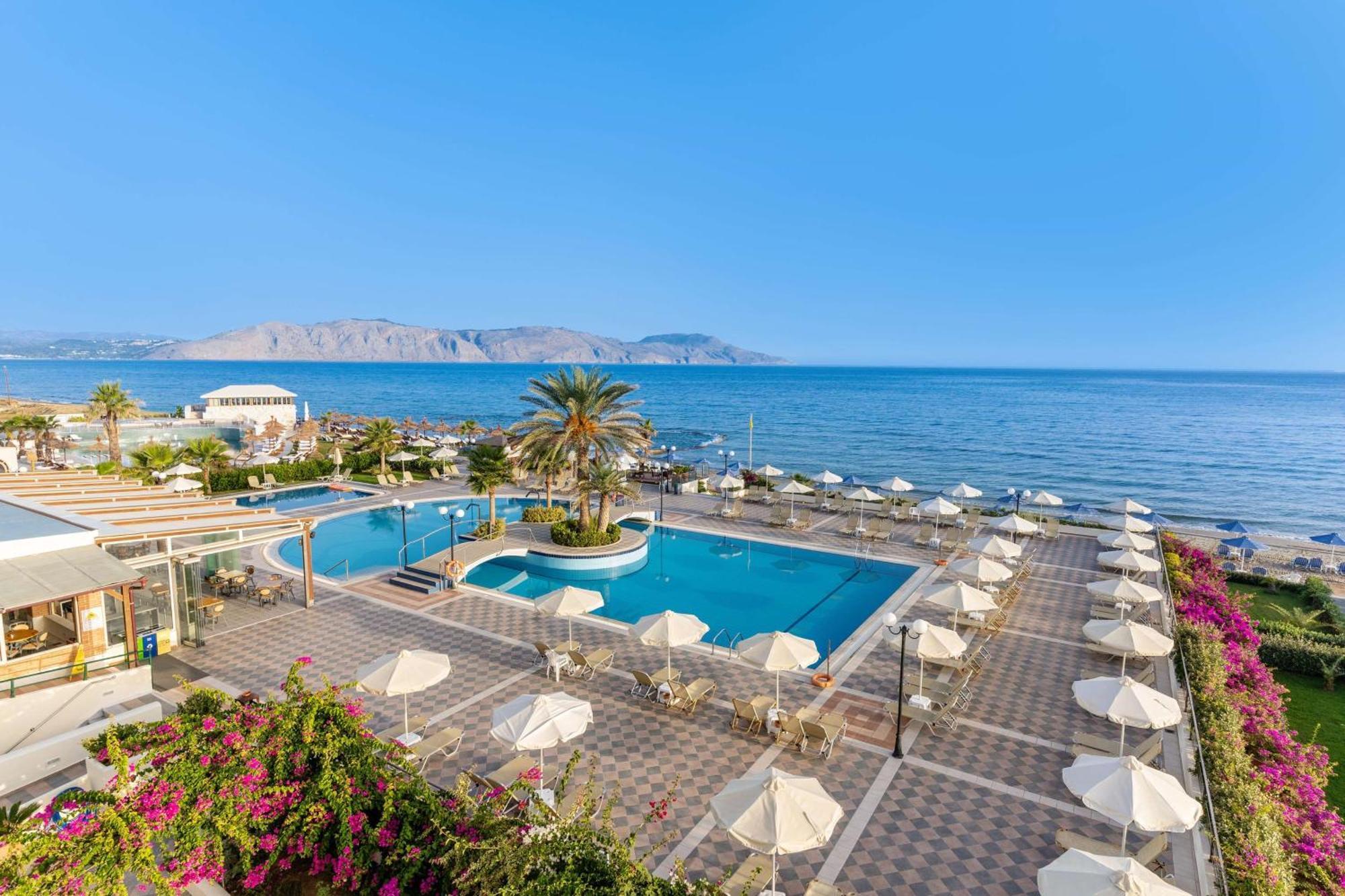 Hydramis Palace Beach Resort เยโอริยิอูโปลิส ภายนอก รูปภาพ
